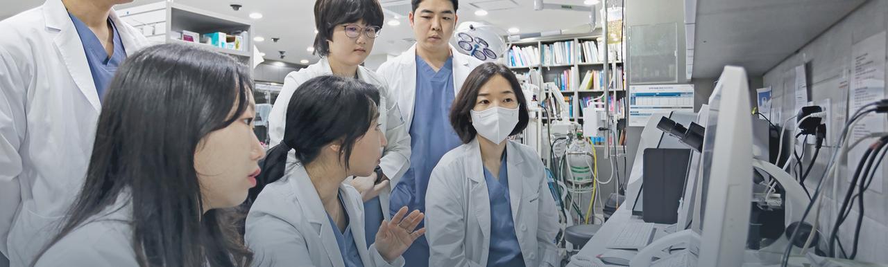 탑케어동물의료원 홈페이지 화면